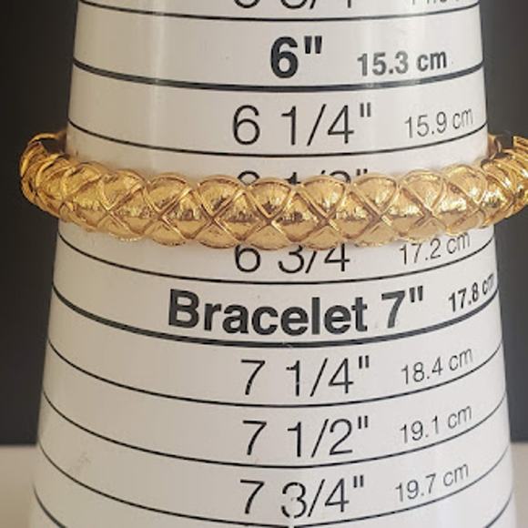 Swarovski Hinged Bangle Black Enamel Gold Plate Crystal‎ Accents Swan Signed - Picture 6 of 8